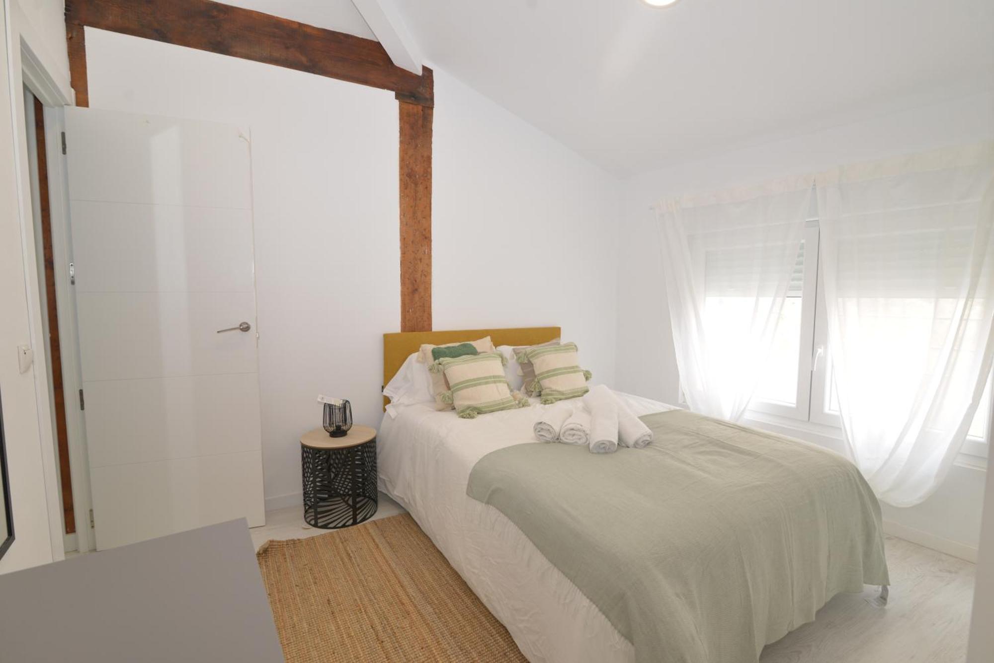 El Apartamento De San Cisneros By Just-Room Santander Exterior photo