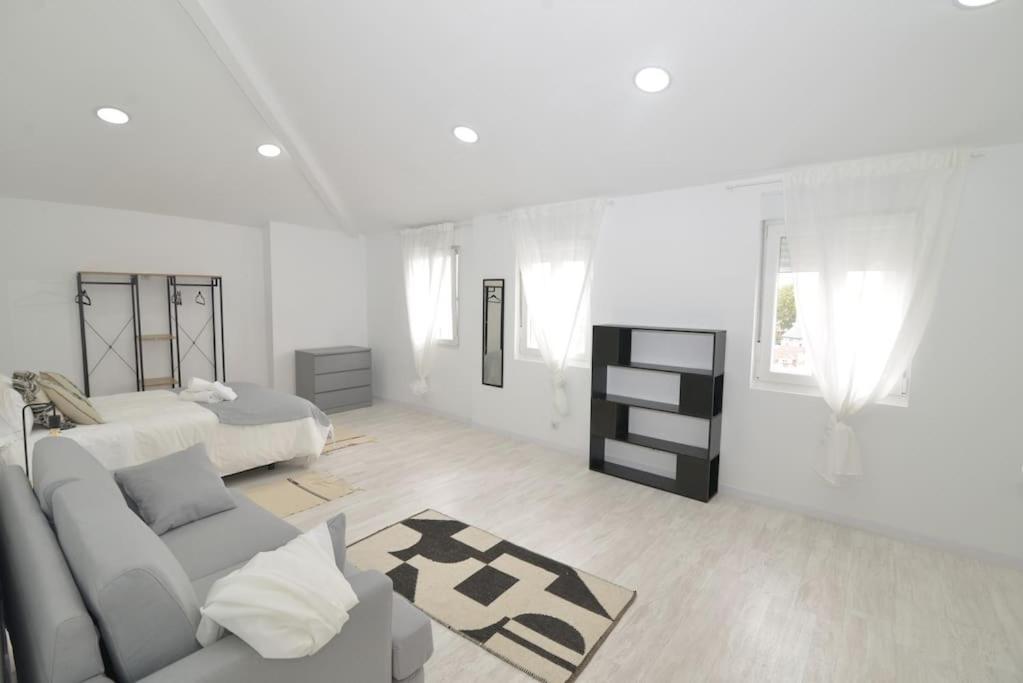 El Apartamento De San Cisneros By Just-Room Santander Exterior photo